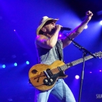 Kenny Chesney at the Mohegan Sun Arena on May 14, 2016.