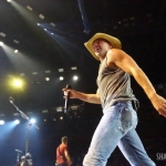 Kenny Chesney at the Mohegan Sun Arena on May 14, 2016.