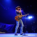 Kenny Chesney at the Mohegan Sun Arena on May 14, 2016.