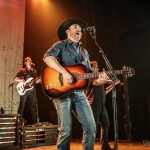 Aaron Watson at Gramercy Theatre / Photo by Shawn St. Jean