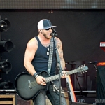 Brantley Gilbert performing at MetLife Stadium on August 15, 2015.