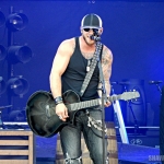 Brantley Gilbert performing at MetLife Stadium on August 15, 2015.