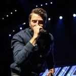 Brett Eldredge in Hartford on May 13, 2017 / Photo by Shawn St. Jean Brett Eldredge in Hartford on May 13, 2017 / Photo by Shawn St. Jean