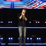 Brett Eldredge opening for Keith Urban at Brooklyn's Barclays Center on November 19, 2016.
