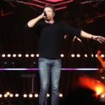 Brett Eldredge opening for Keith Urban at Brooklyn's Barclays Center on November 19, 2016.