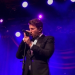 Brett Eldredge at NYC's Irving Plaza on December 1, 2017 / Photo by Karyn Alfini Brett Eldredge at NYC's Irving Plaza on December 1, 2017 / Photo by Karyn Alfini