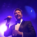 Brett Eldredge at NYC's Irving Plaza on December 1, 2017 / Photo by Karyn Alfini Brett Eldredge at NYC's Irving Plaza on December 1, 2017 / Photo by Karyn Alfini