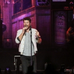 Brett Eldredge at Hammerstein Ballroom on May 5, 2018 / Photo by Shawn St. Jean Brett Eldredge at Hammerstein Ballroom on May 5, 2018 / Photo by Shawn St. Jean