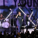 Brett Young at the PlayStation Theater in NYC, December 9, 2018. Photo by Shawn St. Jean.