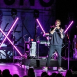 Brett Young at the PlayStation Theater in NYC, December 9, 2018. Photo by Shawn St. Jean.