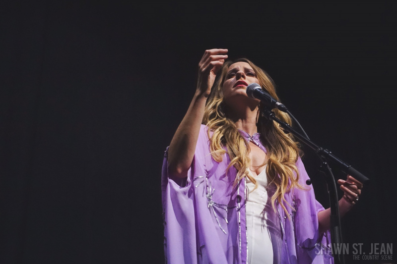 Caitlyn Smith at The Apollo Theater on the Nightfall Tour, Jan 18, 2020 / Photo by Shawn St. Jean