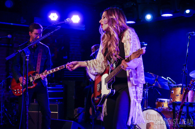 Caitlyn Smith at Mercury Lounge, April 13, 2018 / Photo by Shawn St. Jean