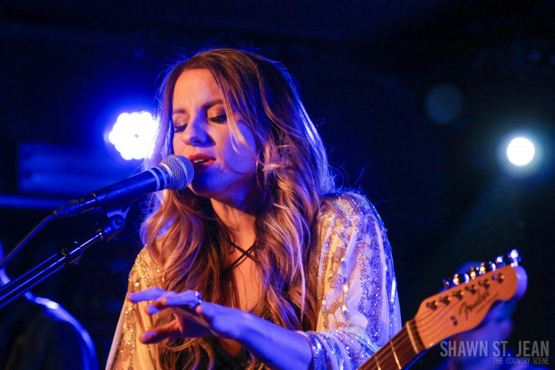 Caitlyn Smith at Mercury Lounge, April 13, 2018 / Photo by Shawn St. Jean