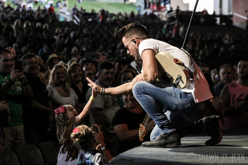 Chase Bryant opening for Brad Paisley in Hartford on August 6, 2017 / Photo by Shawn St. Jean