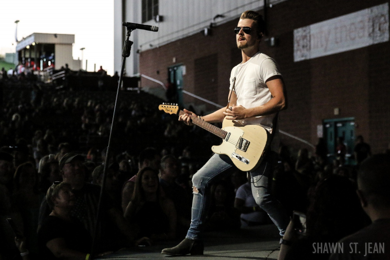 Chase Bryant opening for Brad Paisley in Hartford on August 6, 2017 / Photo by Shawn St. Jean