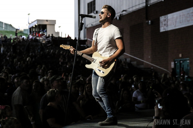 Chase Bryant opening for Brad Paisley in Hartford on August 6, 2017 / Photo by Shawn St. Jean