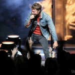 Dierks Bentley at Xfinity Theatre on June 2, 2017 / Photo by Shawn St. Jean