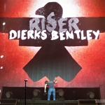 Dierks Bentley in Hartford CT on November 15, 2014.