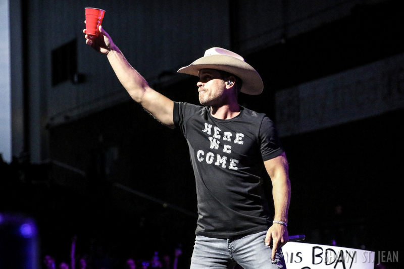 Dustin Lynch opening for Brad Paisley in Hartford on August 6, 2017 / Photo by Shawn St. Jean