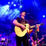 Jerrod Niemann at the Mohegan Sun Wolf Den in Uncasville, CT on May 23, 2015.