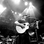 Jerrod Niemann at the Mohegan Sun Wolf Den in Uncasville, CT on May 23, 2015.