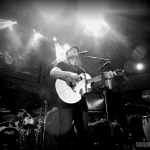 Jerrod Niemann at the Mohegan Sun Wolf Den in Uncasville, CT on May 23, 2015.