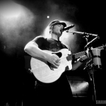 Jerrod Niemann at the Mohegan Sun Wolf Den in Uncasville, CT on May 23, 2015.