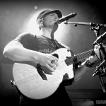 Jerrod Niemann at the Mohegan Sun Wolf Den in Uncasville, CT on May 23, 2015.