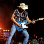 Jon Pardi opening for Luke Bryan in Bristow VA, August 18, 2018 / Photo by Shawn St. Jean