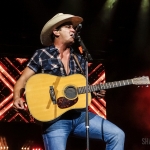 Jon Pardi opening for Luke Bryan in Bristow VA, August 18, 2018 / Photo by Shawn St. Jean