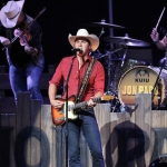 Jon Pardi opening for Dierks Bentley at Xfinity Theatre on June 2, 2017 / Photo by Shawn St. Jean