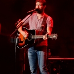 Josh Turner at the Mohegan Sun Wolf Den on September 25, 2015.