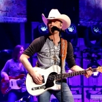 Justin Moore opening for Miranda Lambert at Madison Square Garden in NYC on March 28, 2015.