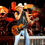 Kenny Chesney performing at MetLife Stadium on August 15, 2015.