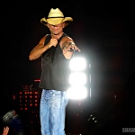 Kenny Chesney performing at MetLife Stadium on August 15, 2015.