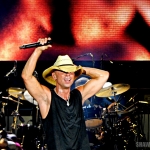 Kenny Chesney performing at MetLife Stadium on August 15, 2015.
