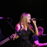 Lauren Alaina opening for Martina McBride in NYC on March 9, 2017.