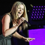 Lauren Alaina opening for Martina McBride in NYC on March 9, 2017.