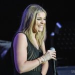 Lauren Alaina opening for Martina McBride in NYC on March 9, 2017.