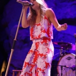 leann-rimes-concert-2015-10
