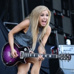 Lindsay Ell at FarmBorough Festival in New York City on June 28, 2015. Lindsay Ell at FarmBorough Festival in New York City on June 28, 2015.