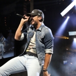 Luke Bryan in Hartford on May 13, 2017 / Photo by Shawn St. Jean