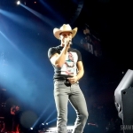 Dustin Lynch at Mohegan Sun on the 2016 Kill The Lights Tour, February 27, 2016.