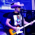 Dustin Lynch at Mohegan Sun on the 2016 Kill The Lights Tour, February 27, 2016.