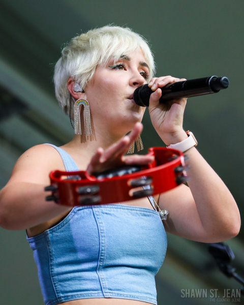 Maggie Rose with Them Vibes at CT Folk's 'Folk at the Edge' concert series in New Haven CT on July 22, 2021. Photo by Shawn St. Jean
