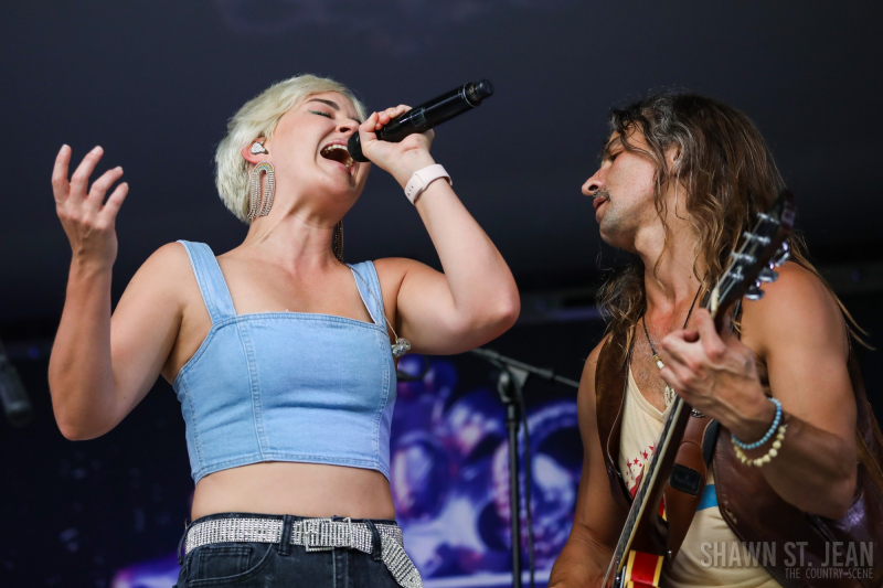 Maggie Rose with Them Vibes at CT Folk's 'Folk at the Edge' concert series in New Haven CT on July 22, 2021. Photo by Shawn St. Jean