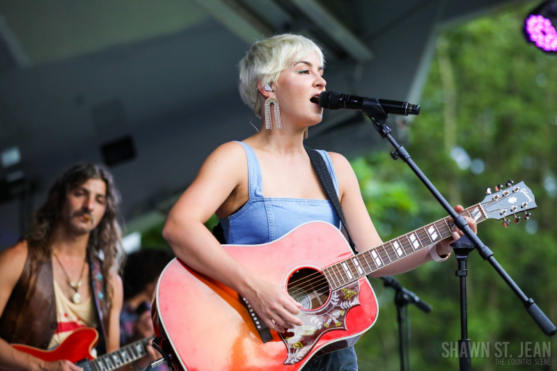 Maggie Rose with Them Vibes at CT Folk's 'Folk at the Edge' concert series in New Haven CT on July 22, 2021. Photo by Shawn St. Jean