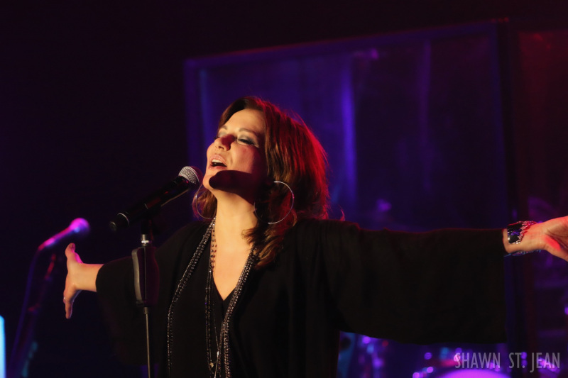 Martina McBride at the Playstation Theater in NYC on March 9, 2017.