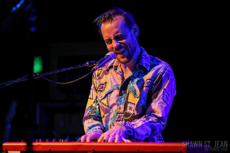 Robert Ellis opening for Jamestown Revival on The Young Man Tour in Fairfield CT on March 15, 2022. Photo by Shawn St. Jean.