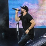 Sam Hunt in Hartford on June 24, 2017 on the 15 in a 30 Tour / Photo by Shawn St. Jean Sam Hunt in Hartford on June 24, 2017 on the 15 in a 30 Tour / Photo by Shawn St. Jean